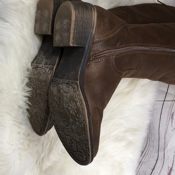 Knee high brown boots sz 8M - Picture 8 of 14